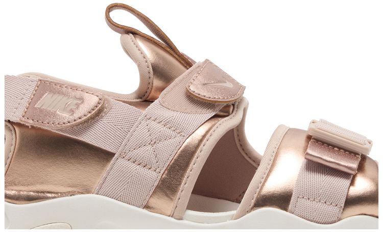 Nike Wmns Canyon Sandal Metallic Red Bronze