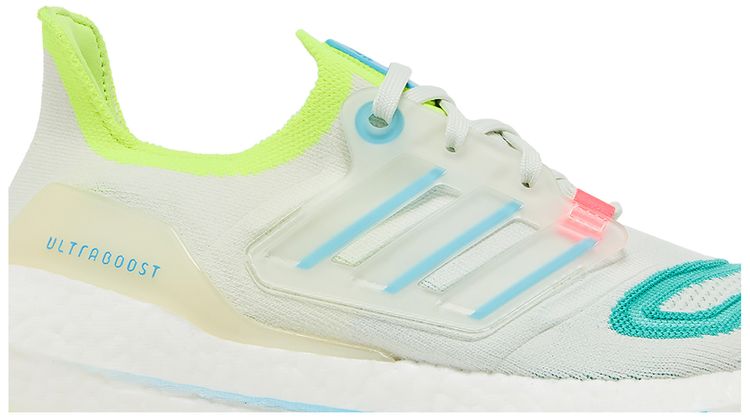 Adidas UltraBoost 22 White Sky Rush Mint