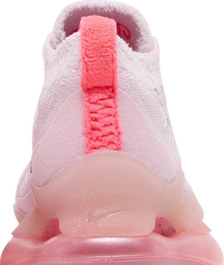 Wmns Air Max Scorpion Flyknit Barbie