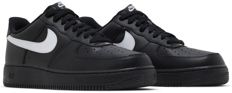 Nike Air Force 1 07 Black White