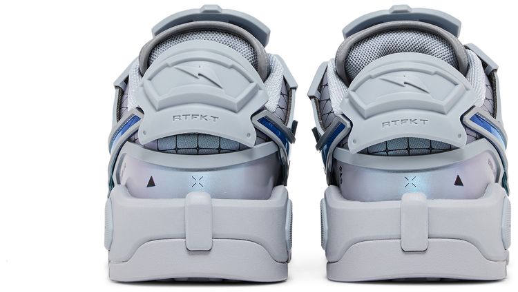 RTFKT x Nike Dunk Genesis OG