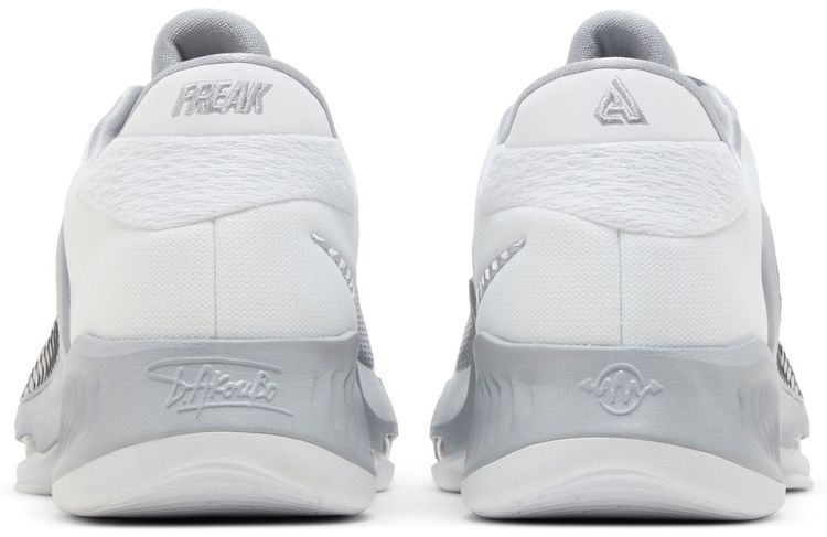 Nike Zoom Freak 4 TB Wolf Grey Black