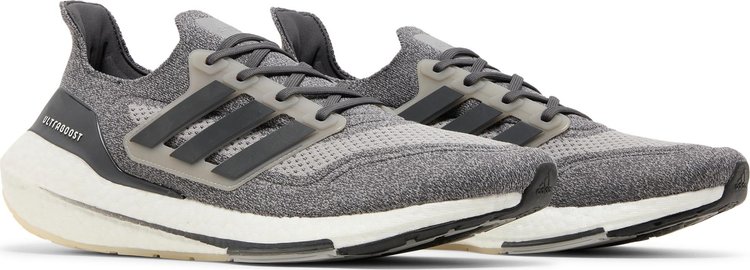 UltraBoost 21 Solid Grey