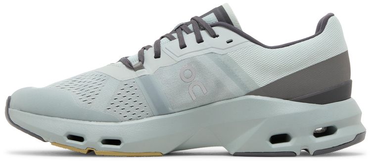 ON Cloudpulse Glacier Safari