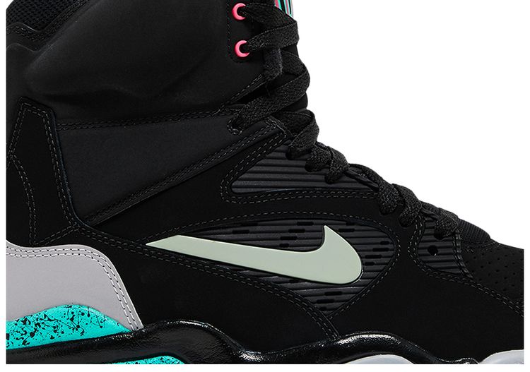 Nike Air Command Force Spurs