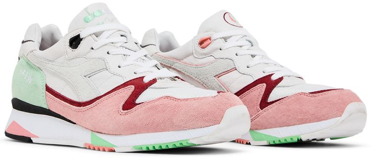Diadora AFEW x V7000 Highly Addictive Special Box