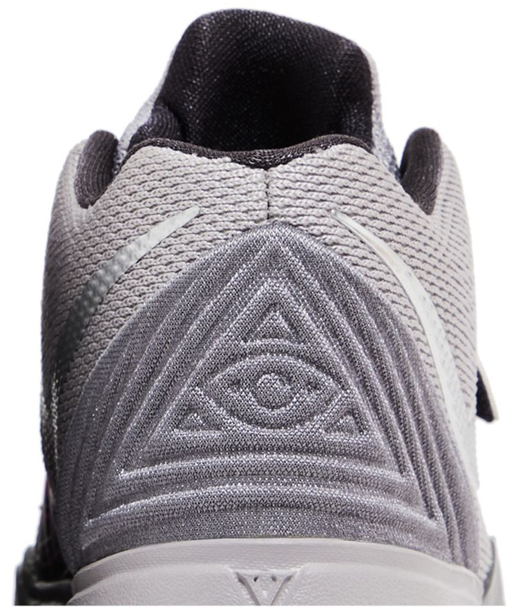 Nike Kyrie 5 BP Graffiti