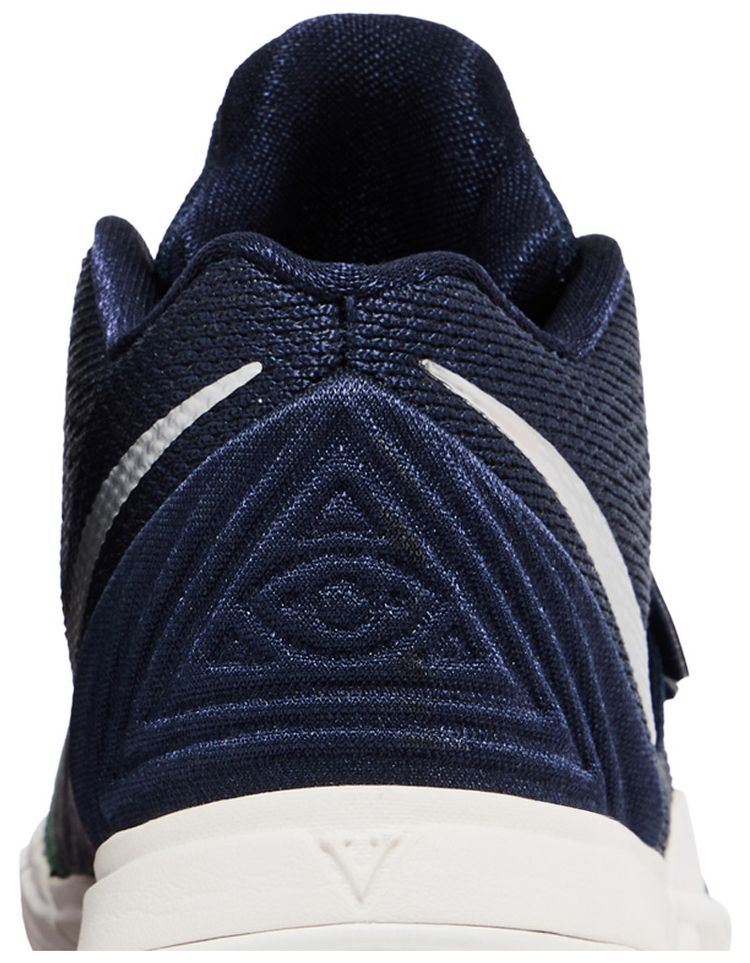 Nike Kyrie 5 PS Galaxy