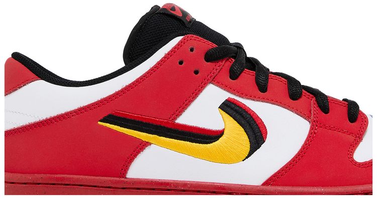 Nike Dunk SB Low Vietnam 25th Anniversary Sample