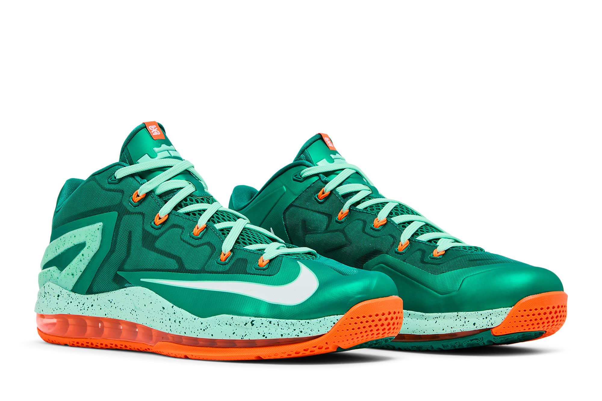 Lebron james 11 low tops store