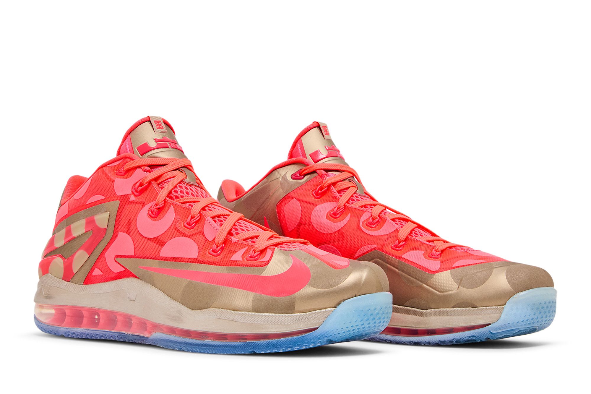 Size 10.0 LeBron 11 Low Maison Collection