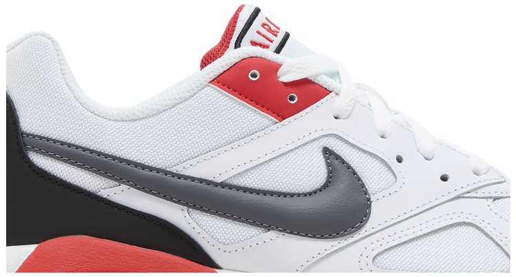 Air Max IVO White Habanero Red