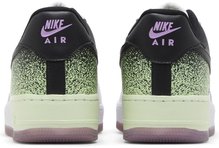 Nike Wmns Air Force 1 07 Splatter