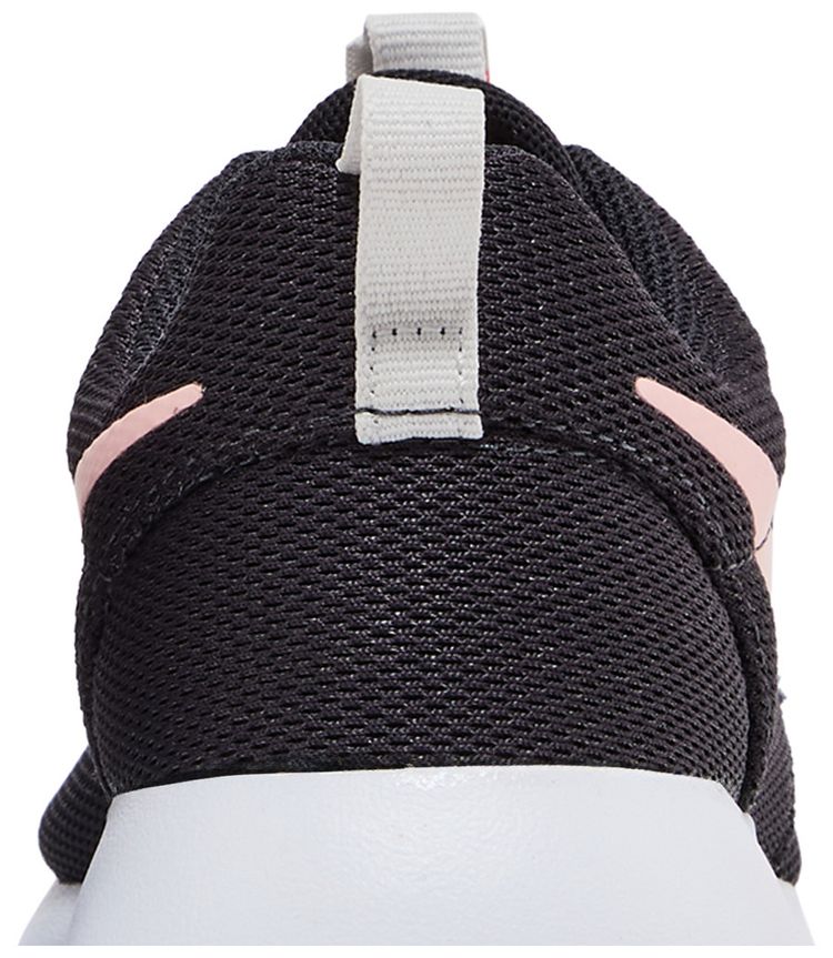 Nike Wmns Roshe One Oil Grey Storm Pink