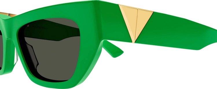 Bottega Veneta Cat Eye Sunglasses Green