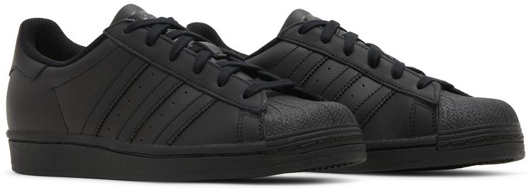 Superstar J Triple Black