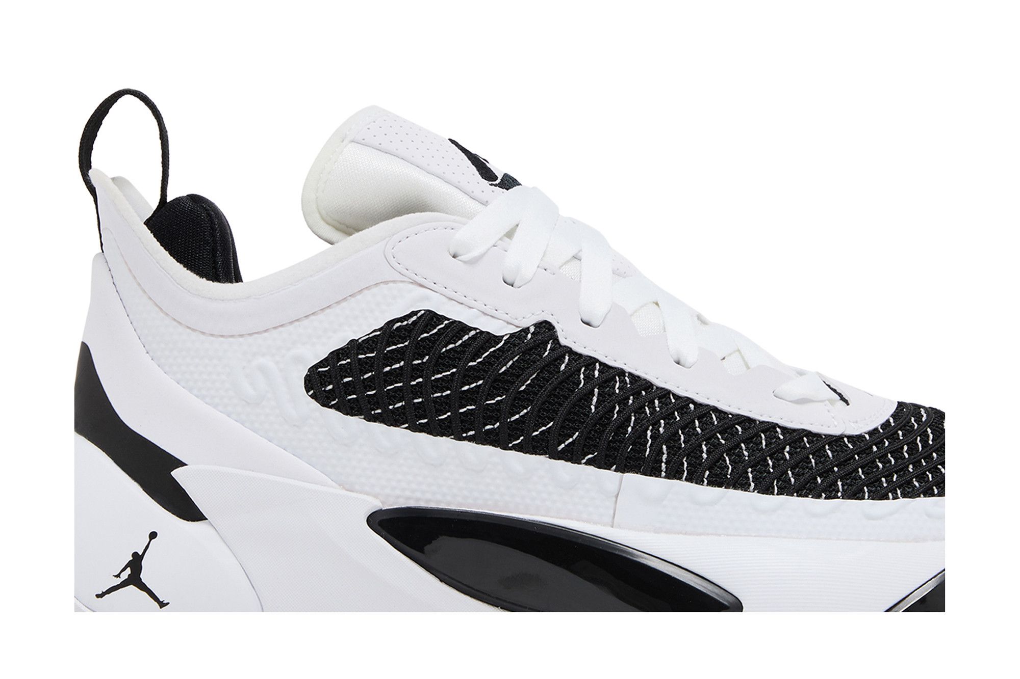 値下げ❗️NIKE Luka1 White Black NIKE AIR JORDAN LUKA 1 WHITE-BLACK-VOLT 