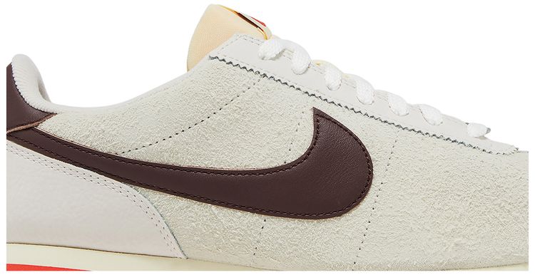 Nike Wmns Cortez 23 Light Orewood Brown