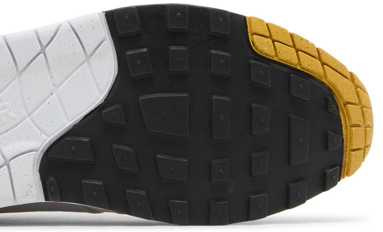 Nike Air Max 1 Essential University Gold