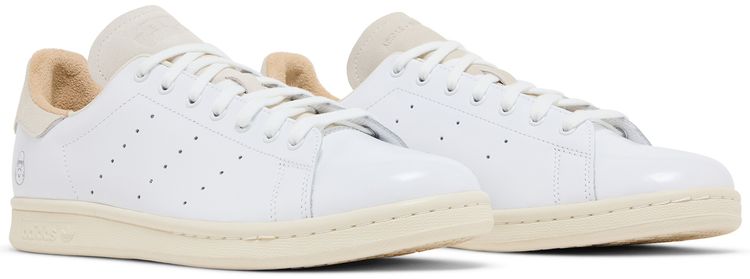 Star Wars x Nanzuka x Stan Smith Stormtrooper