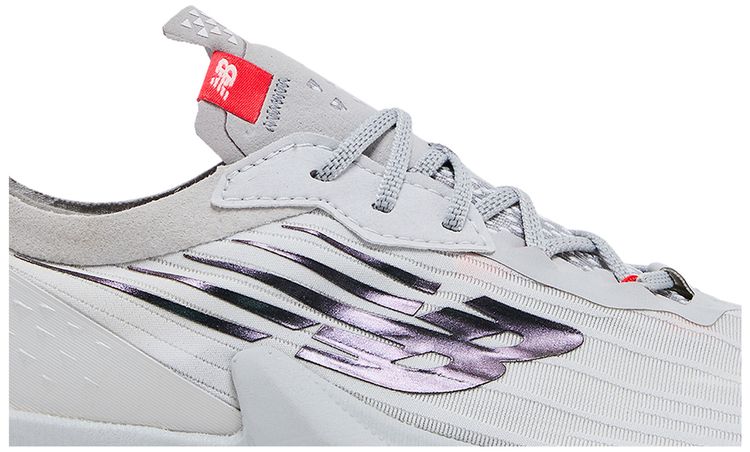 New Balance Wmns FuelCell SpeedDrift Grey Red