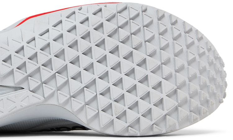 New Balance Wmns FuelCell SpeedDrift Grey Red