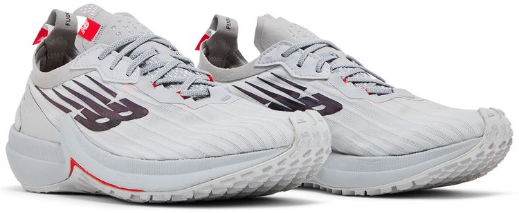 New Balance Wmns FuelCell SpeedDrift Grey Red