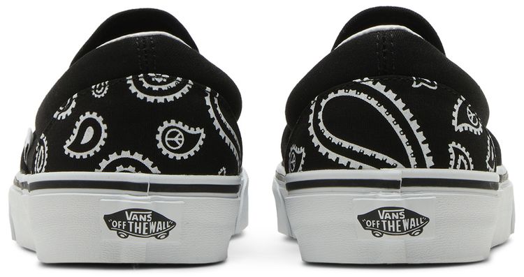 Vans Classic Slip On Peace Paisley   Black