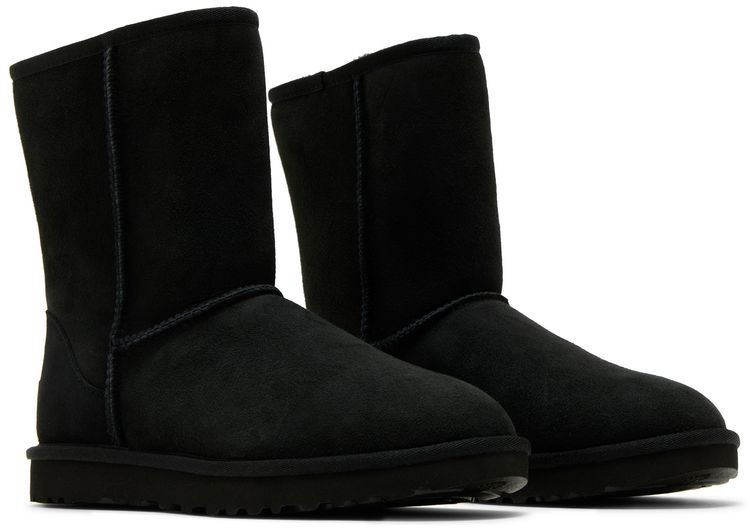 UGG Wmns Classic Short II Black