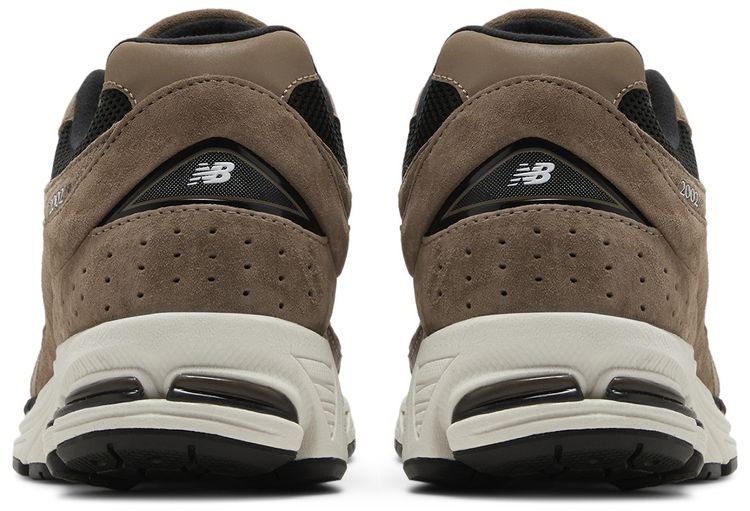 New Balance 2002R Driftwood Black