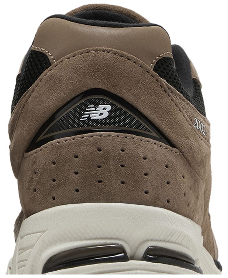 New Balance 2002R Driftwood Black