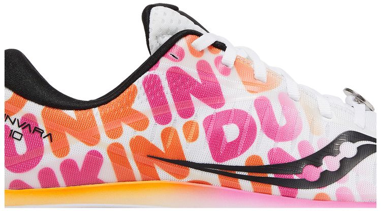 Dunkin x Saucony Wmns Kinvara 10 Classic Dunkin Print