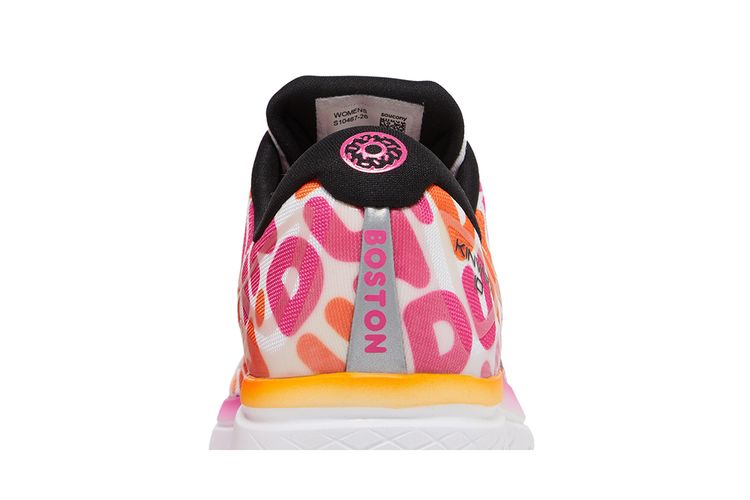 Buy Saucony Dunkin' x Wmns Kinvara 10 'Classic Dunkin' Print
