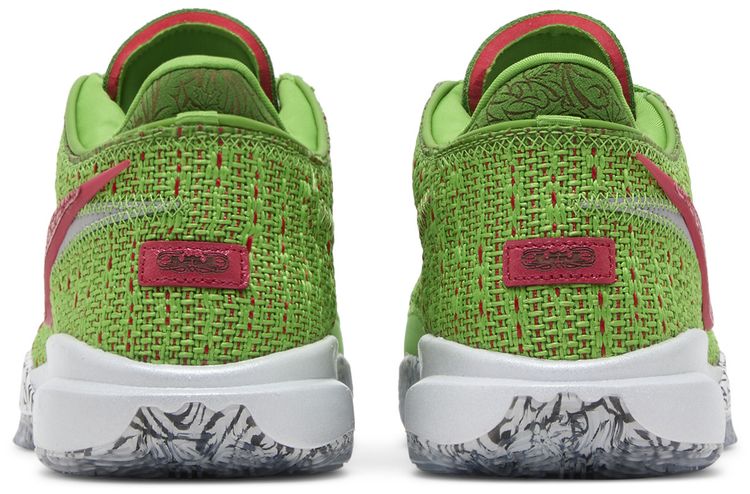 Nike LeBron 20 EP Stocking Stuffer