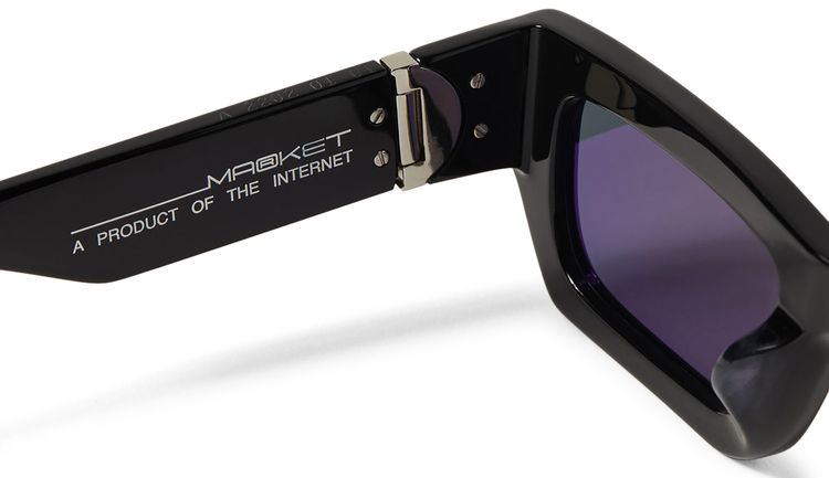 Market x Akila x Smiley Sunglasses Black