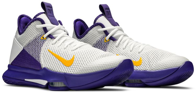 Nike LeBron Witness 4 Lakers
