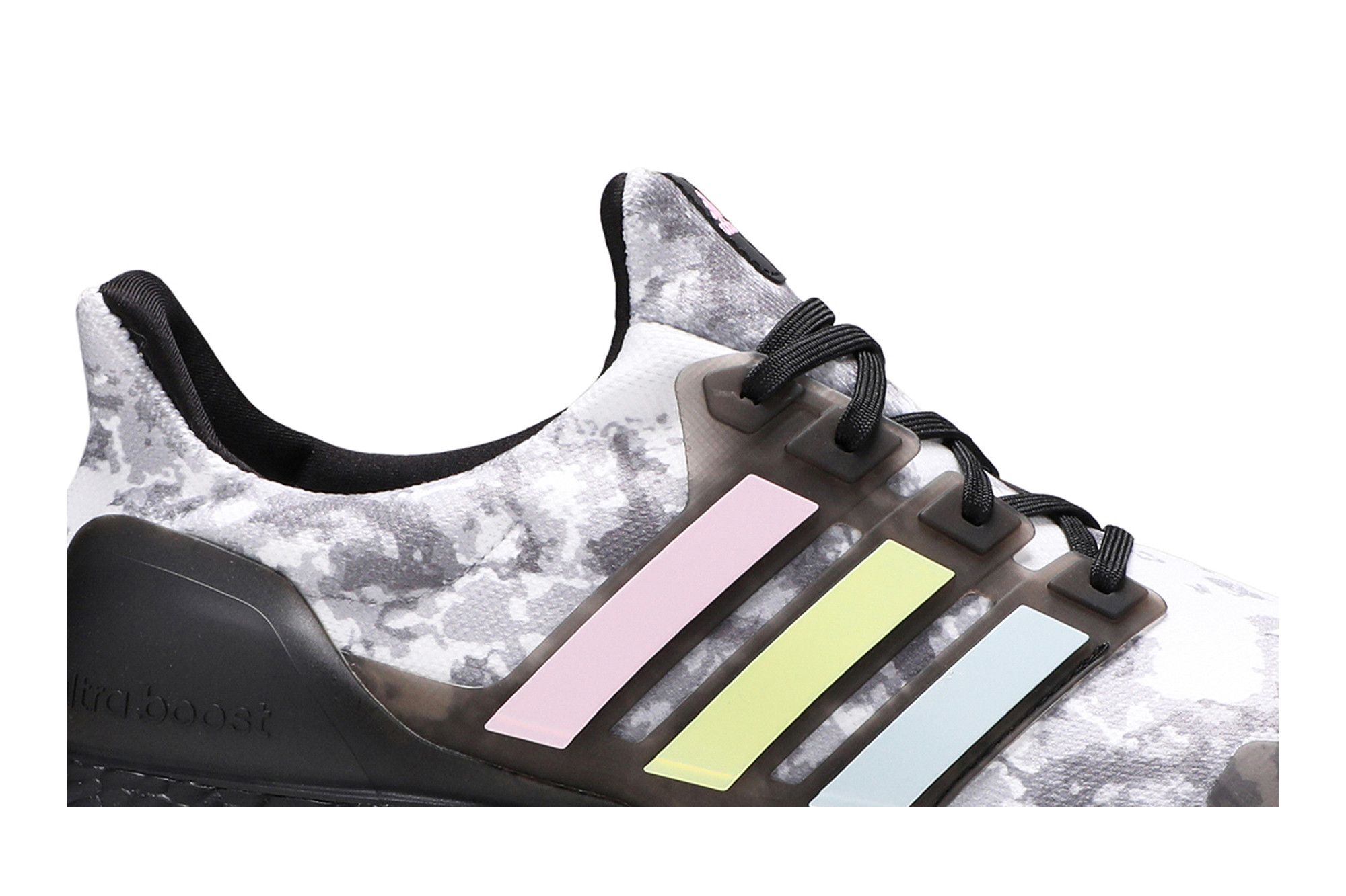 adidas ultra boost camo shoes