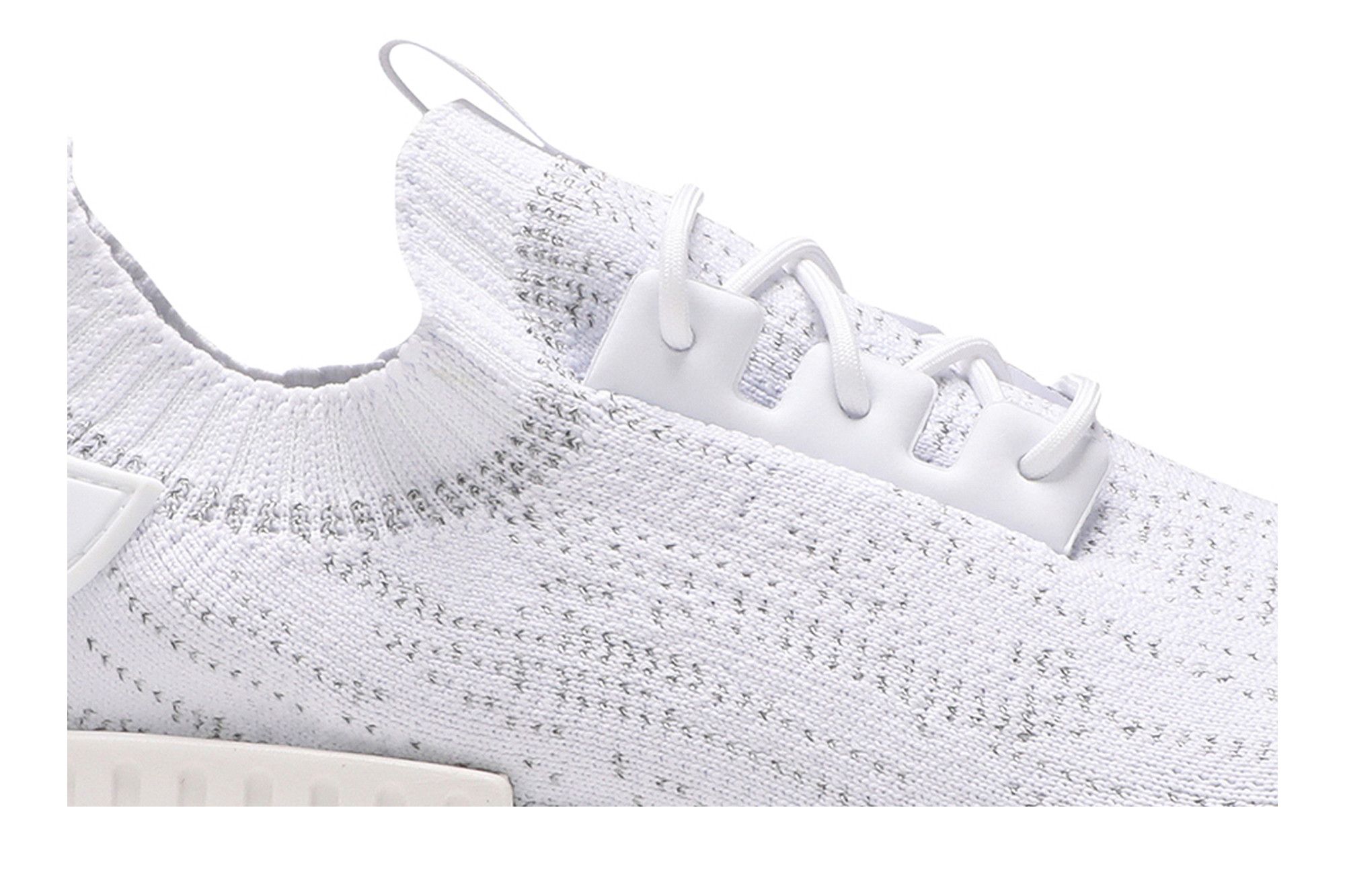 Adidas nmd r1 primeknit cloud white on sale