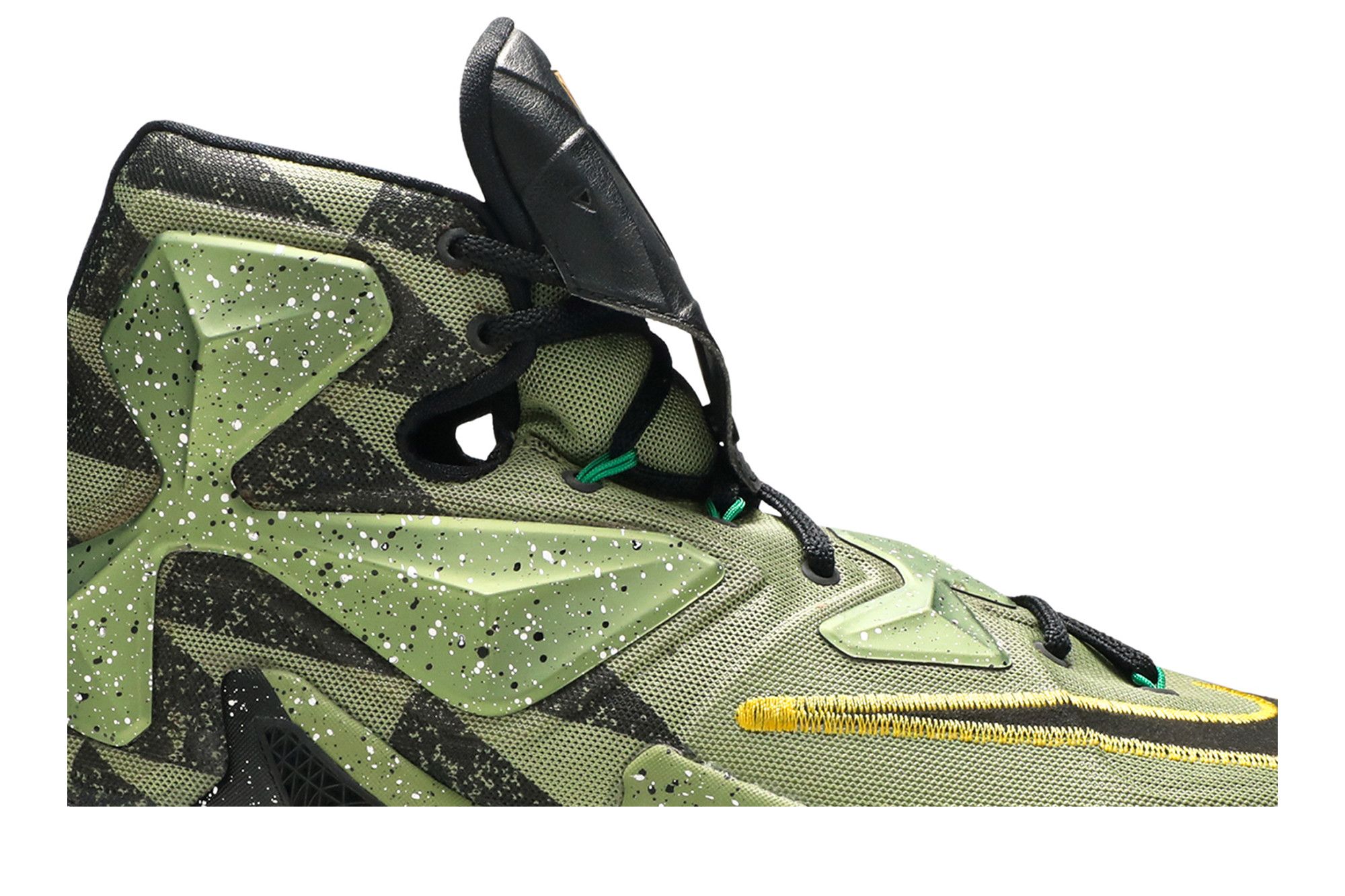Lebron 13 northern lights discount