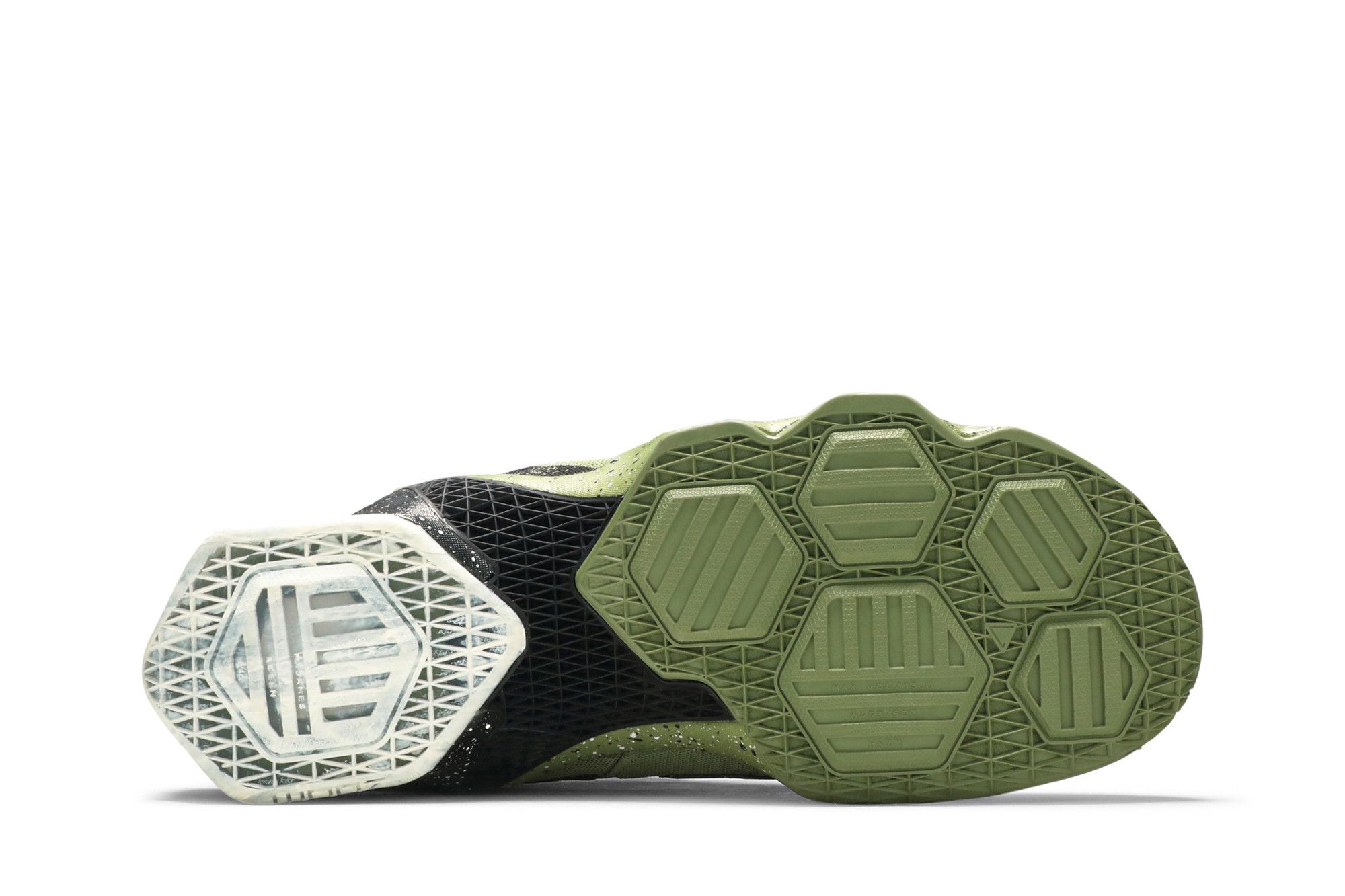 Lebron 13 northern lights discount