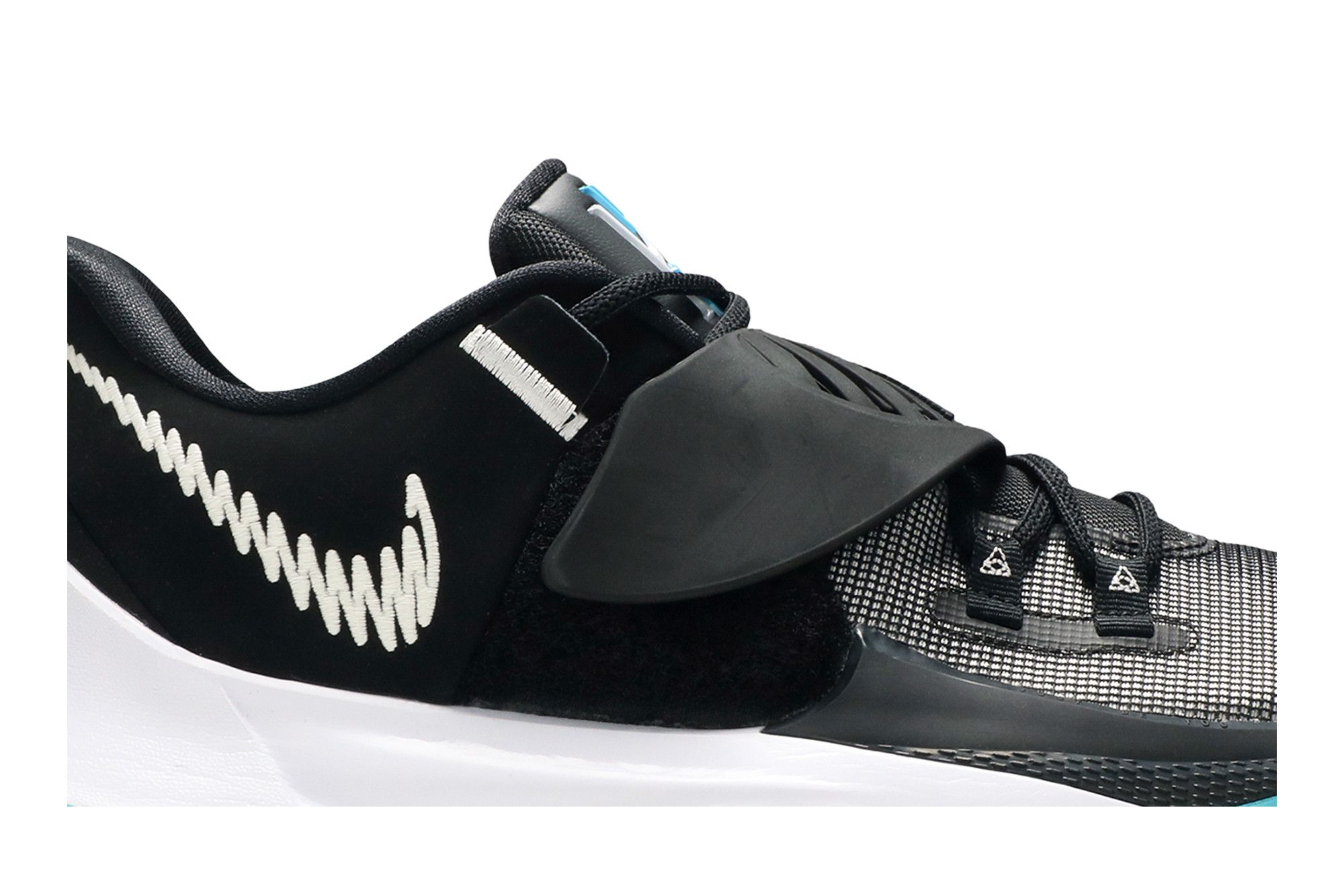 Buy Kyrie Low 3 'Moon' - CJ1286 001 | GOAT