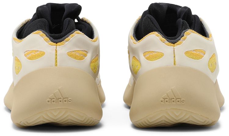 Yeezy 700 V3 Kids Safflower