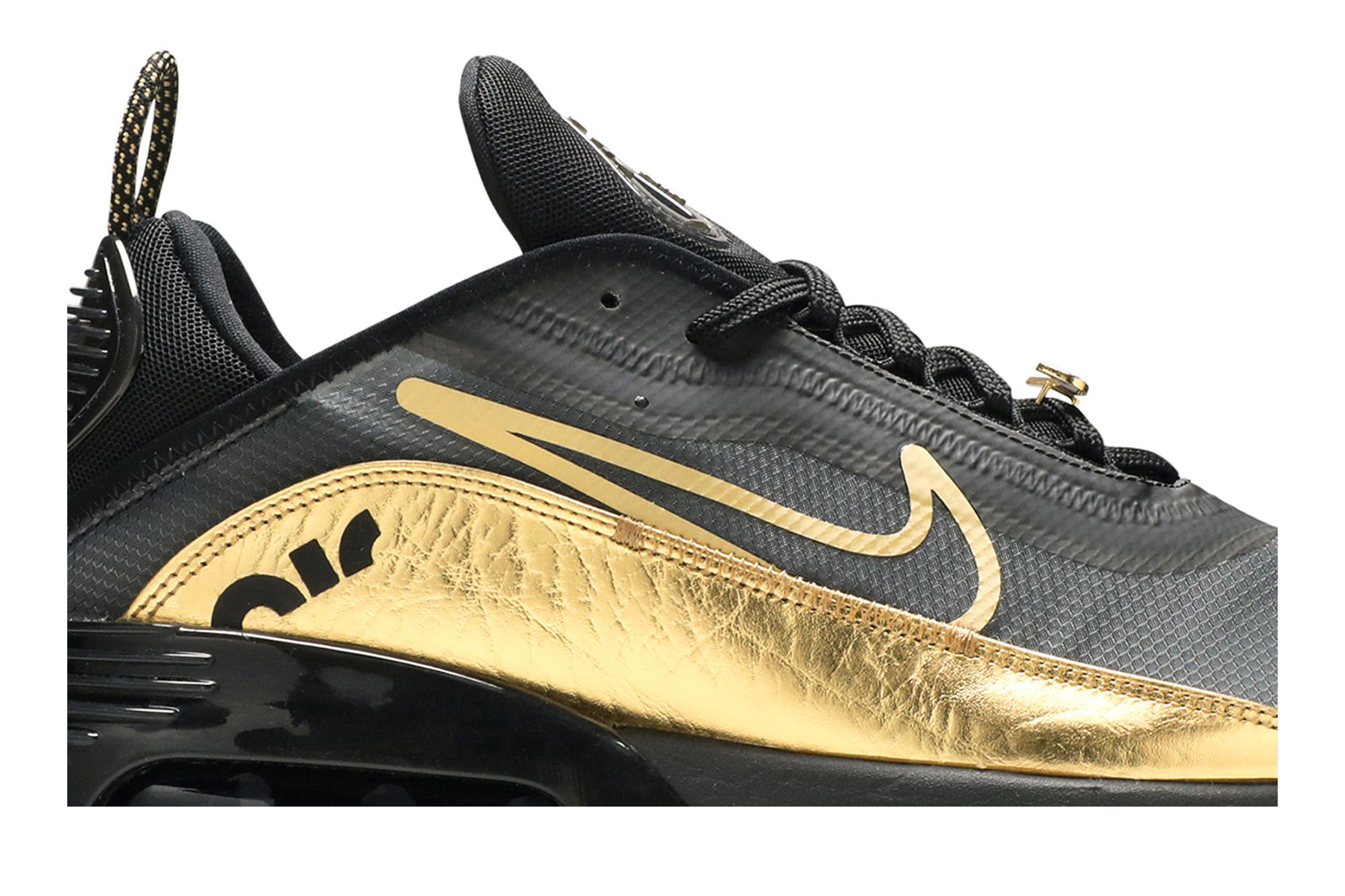 Size 11.5 Air Max 2090 Black Metallic Gold