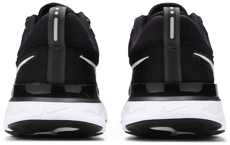 React Infinity Run Flyknit 2 Black