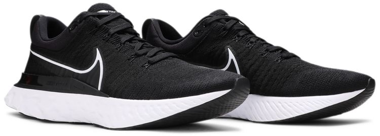 React Infinity Run Flyknit 2 Black