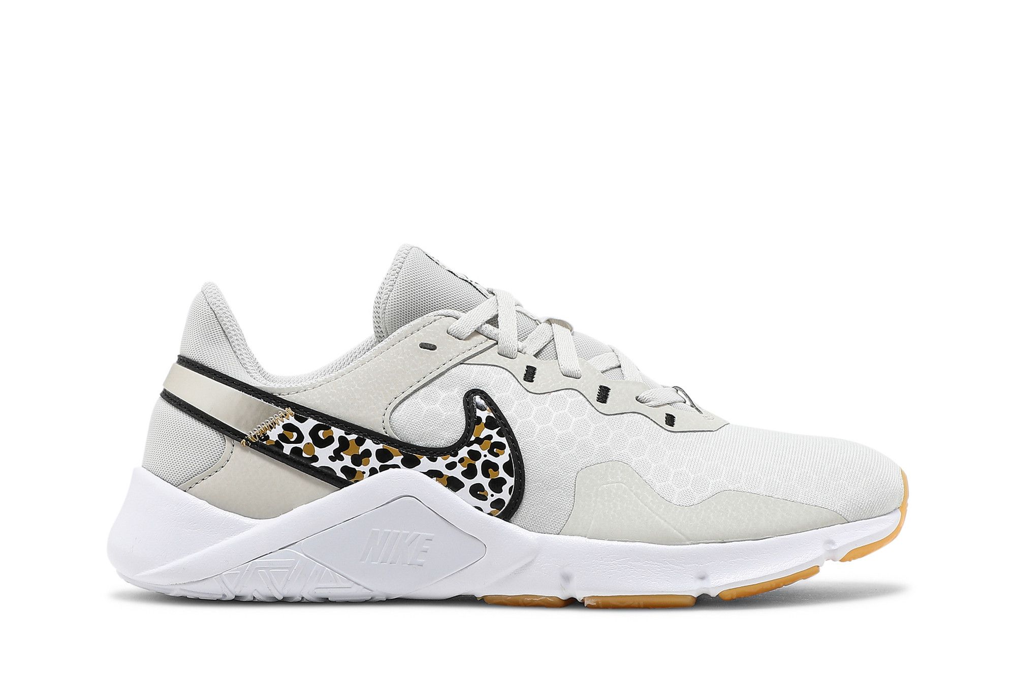 Nike premium leopard discount