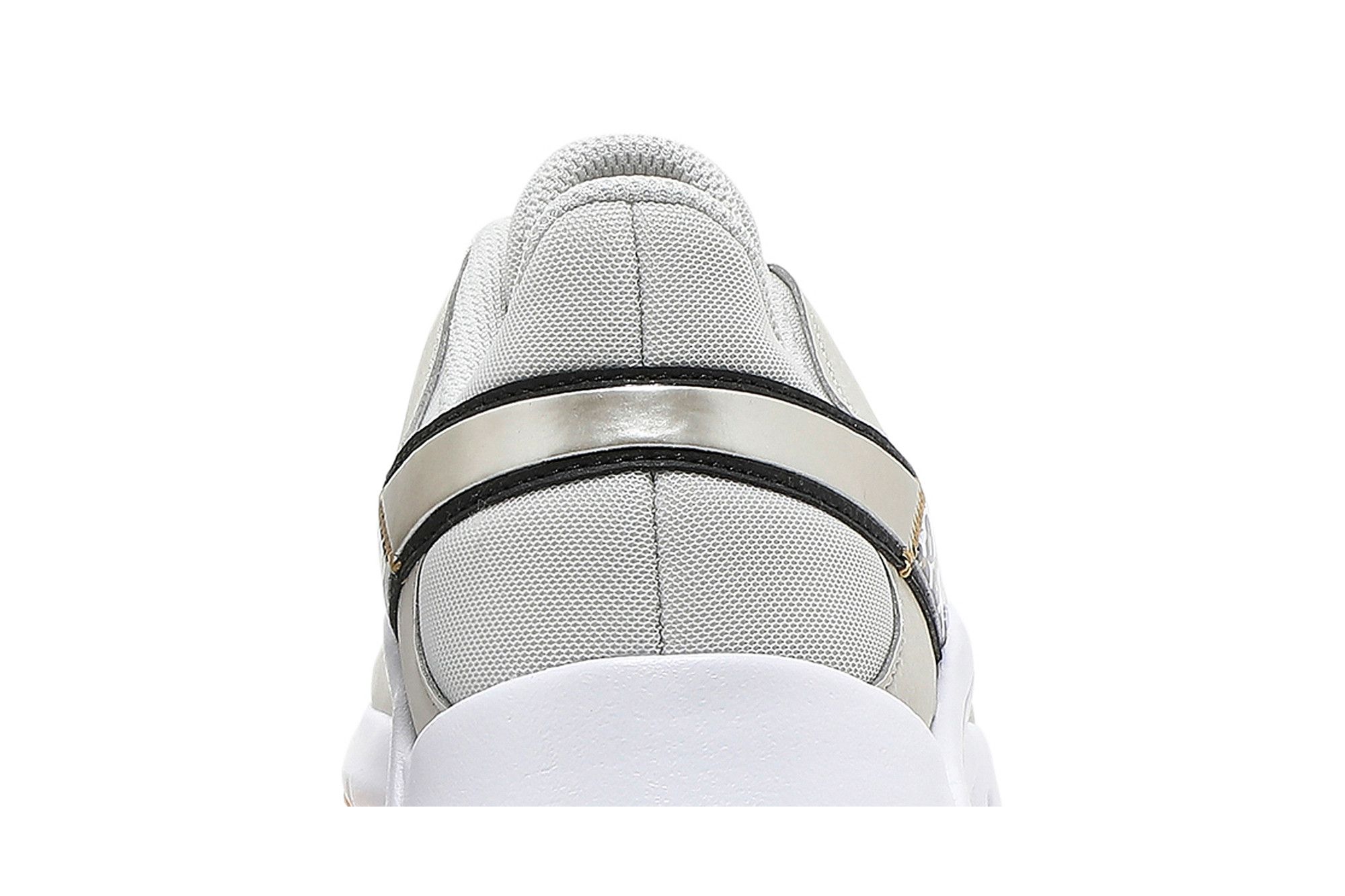 Buy Nike Wmns Legend Essential 2 Premium 'Leopard' - CZ3668 017 | GOAT