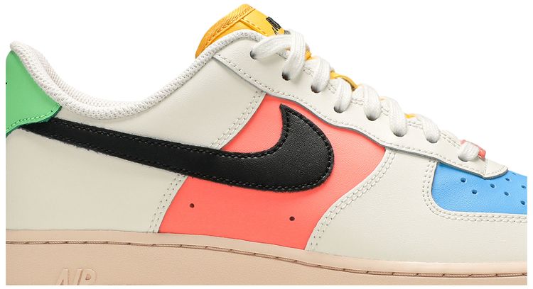Nike Wmns Air Force 1 07 Sail Multi