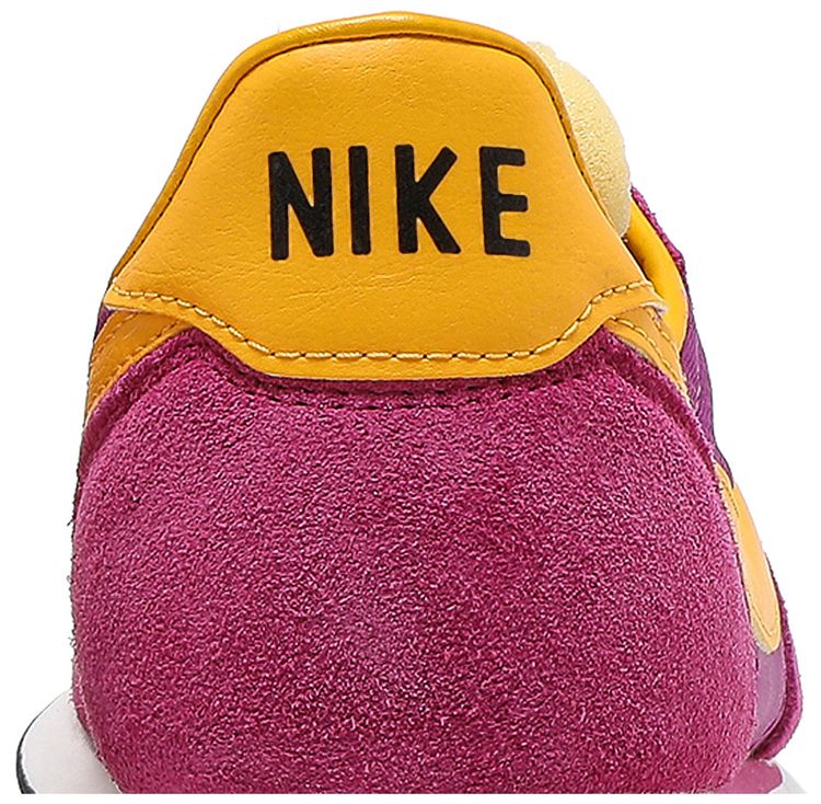 Nike Waffle Trainer 2 SP Fireberry