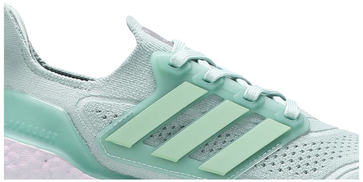 Adidas Wmns UltraBoost 21 Hazy Green
